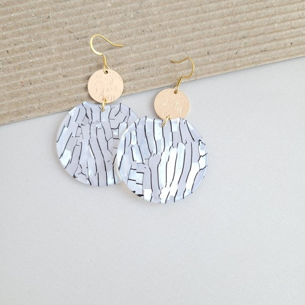 Zoey Pearl Earrings